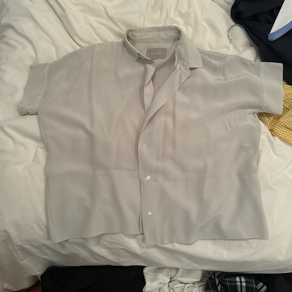 Everlane collared button down t shirt size 00